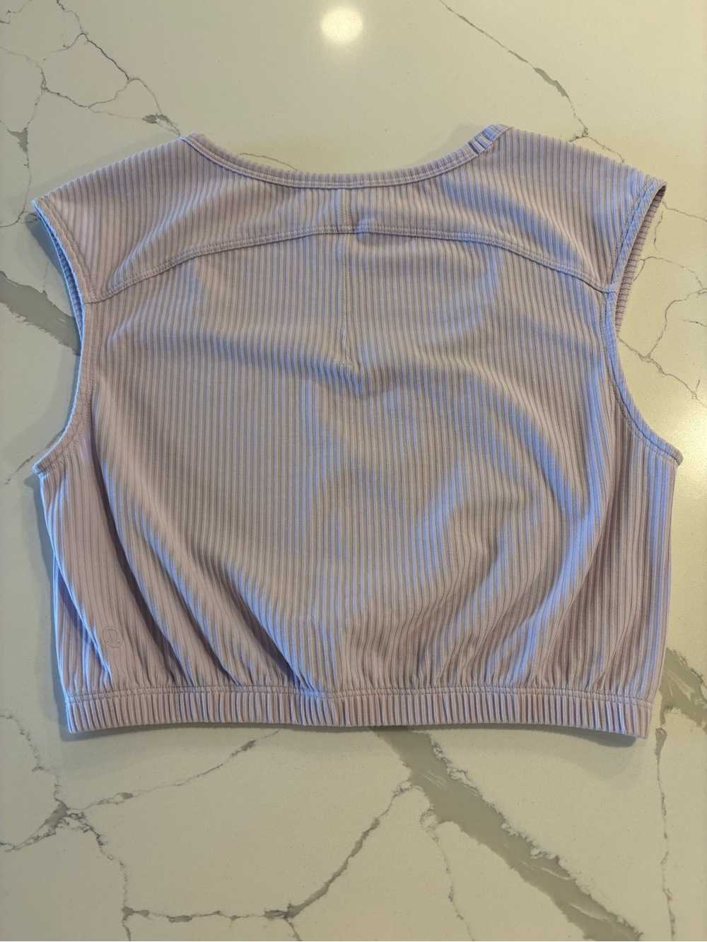 Lululemon LA Cap Sleeve Crop Tee ~ 4 ~ Lavender Dew - Picture 3 of 11